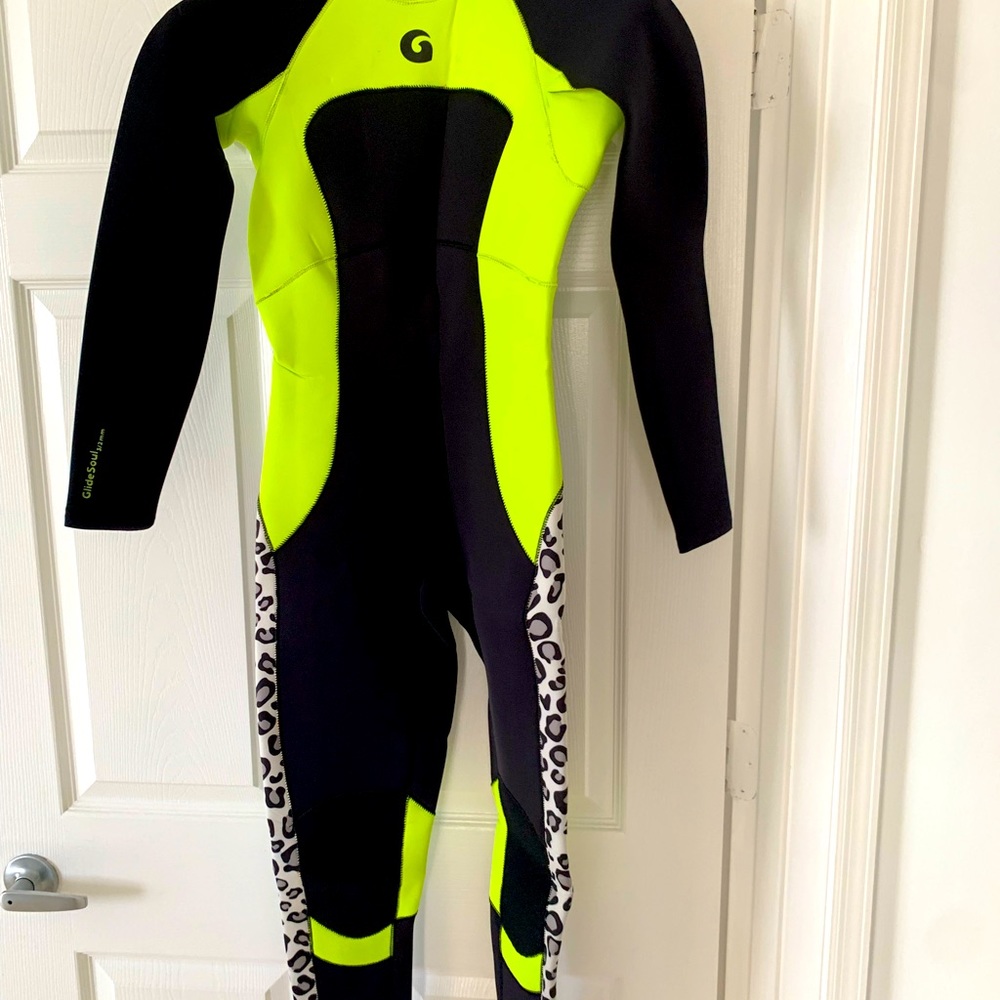 Glidesoul 3/2 back zip wetsuit, size Small